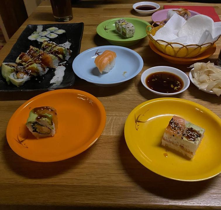 Sakura Sushi 3